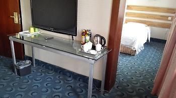 Juhe Express Hotel Luoyang Tianjin Road Buitenkant foto