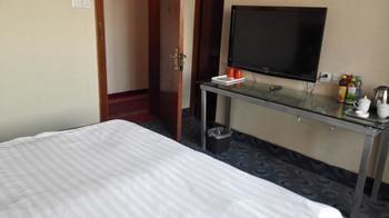Juhe Express Hotel Luoyang Tianjin Road Buitenkant foto